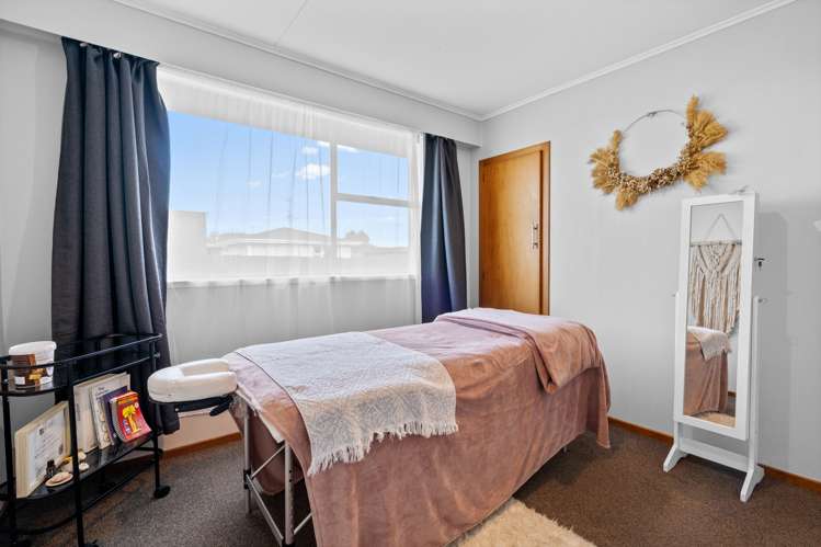 2 Kaka Street Gore_15