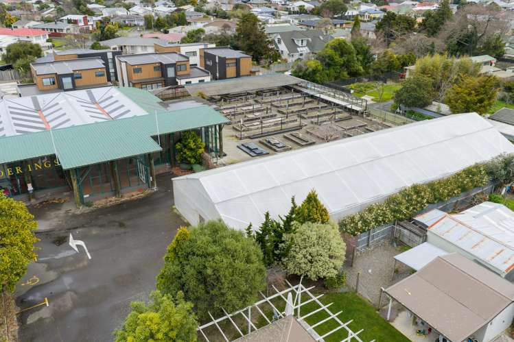 136 Cook Street West End_18