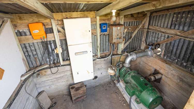 249 Plaskett Road Fernside_36