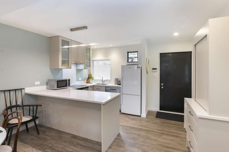 4/56 Hewitts Road_1