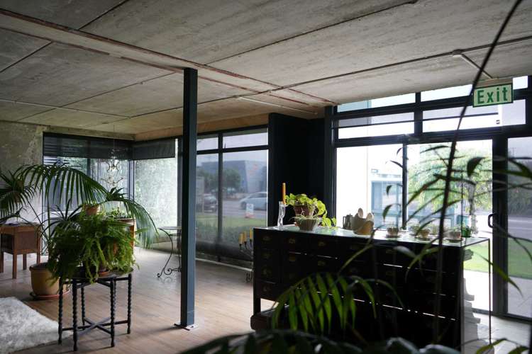 3 and 4/1008 Ferry Road Ferrymead_2