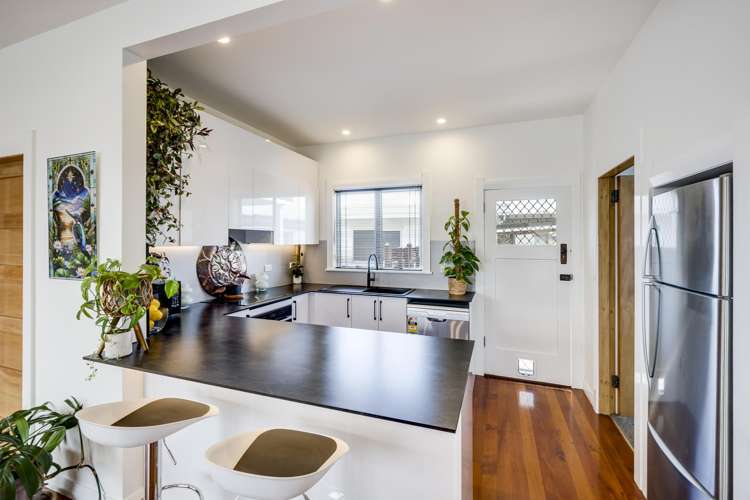 1/404 Gloucester Street Taradale_0