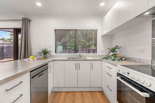 3B Lloyd Drive Nawton_1