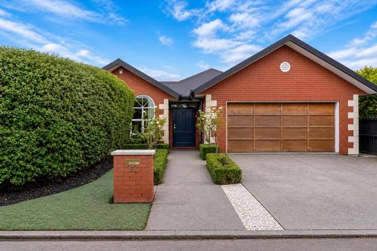 32 Perthshire Crescent_0