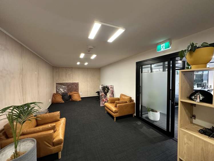 343 New North Road Kingsland_6