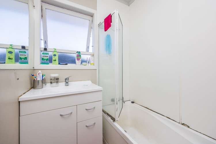 18 Tyrone Street Otara_8