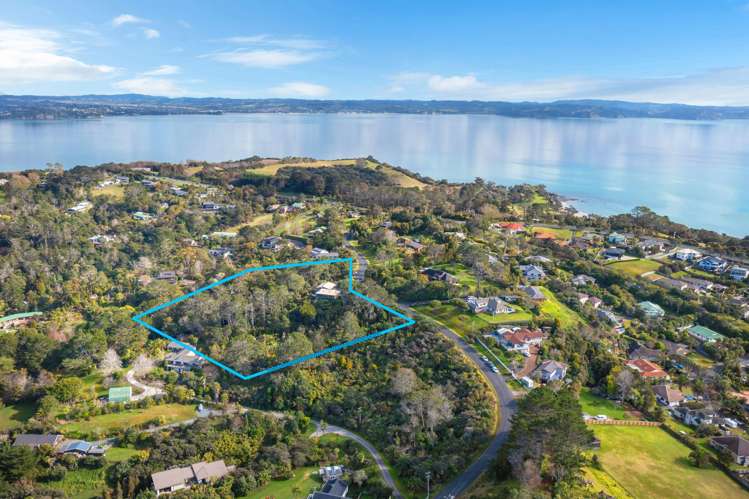 8 Clayden Drive Gulf Harbour_23