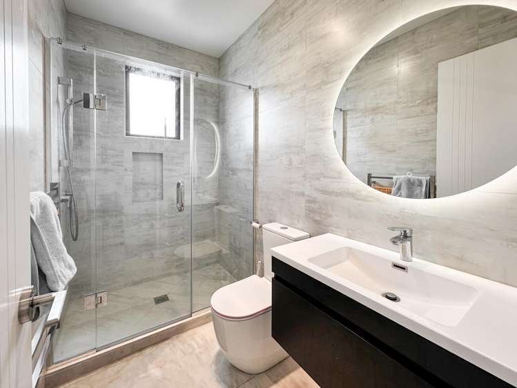 22 Heketara Way Massey_12