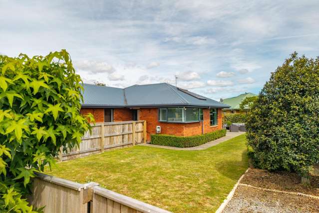 53 Starveall Street Brightwater_1