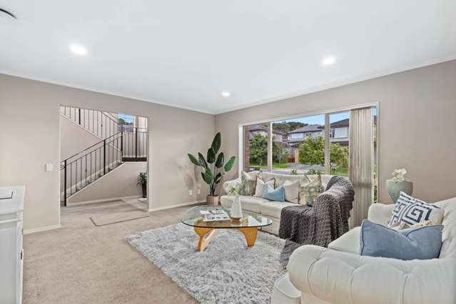 2 Woolaston Place Flat Bush_1