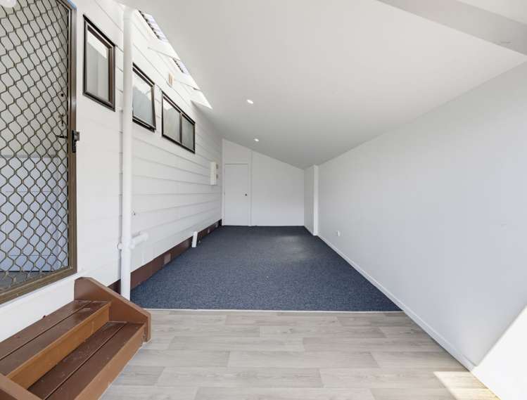 2/21 Rosebank Road Papatoetoe_14