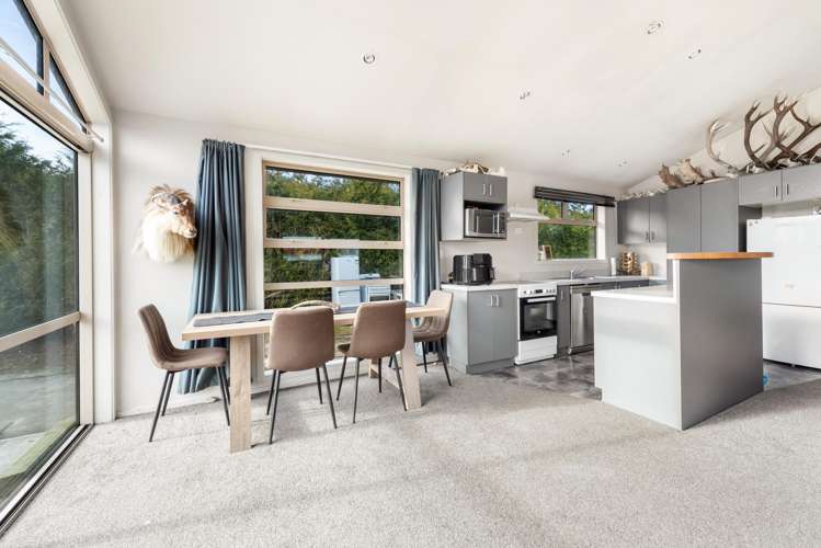 13a Oxford Street Gore Surrounds_2