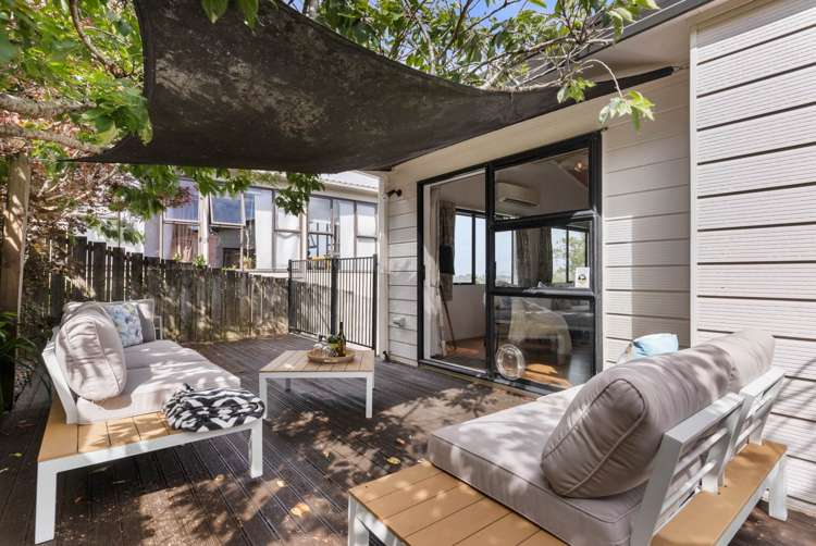 2/19 Tableau Place Totara Vale_14