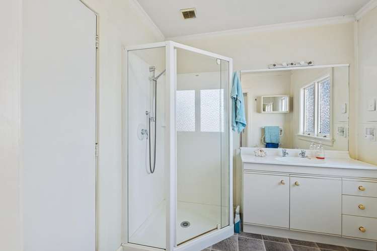 22 Hendersons Road Rotherham_11