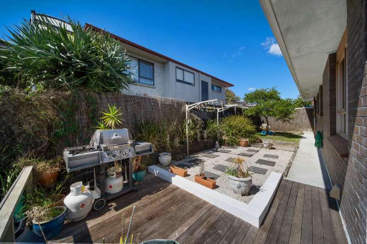 2/89 Takutai Avenue Half Moon Bay_17