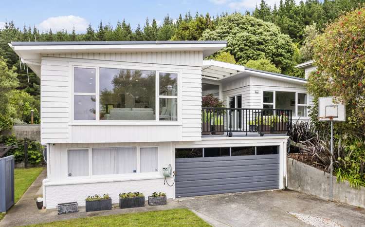 53 Sunrise Boulevard Tawa_16