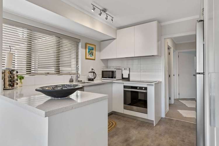 3a Seaway Terrace Otumoetai_4