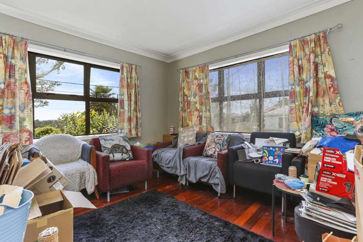 304 Glengarry Road Glen Eden_17