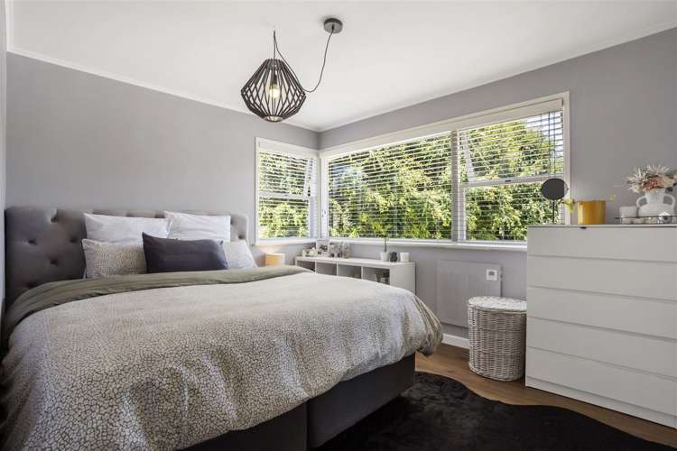 35 Taurus Crescent Beach Haven_15