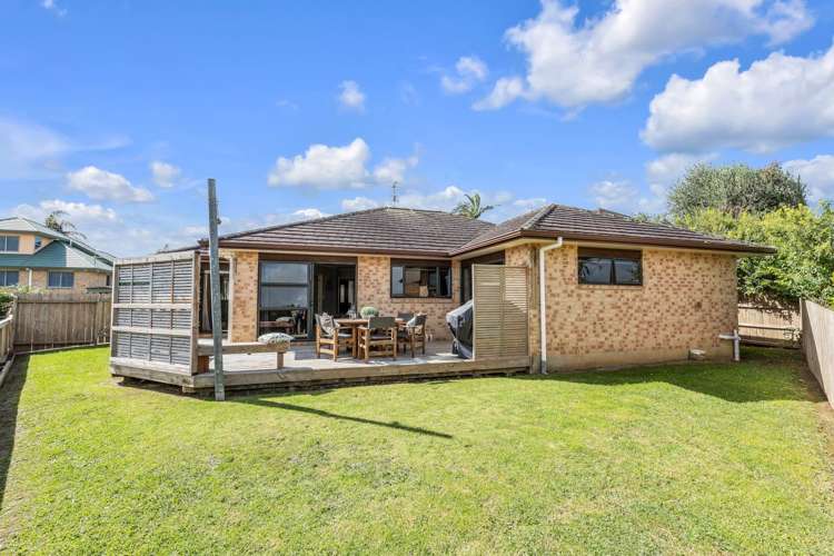 282 Hill Road The Gardens_8