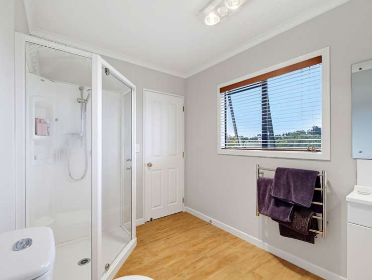 60 Cashmere Drive Fitzherbert_17