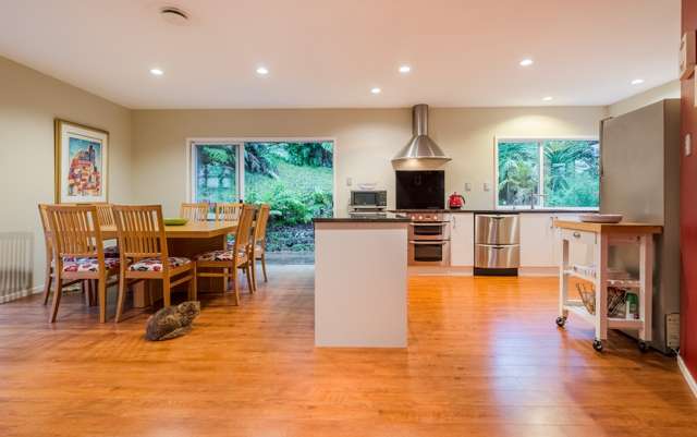 371 Huia Road Titirangi_1