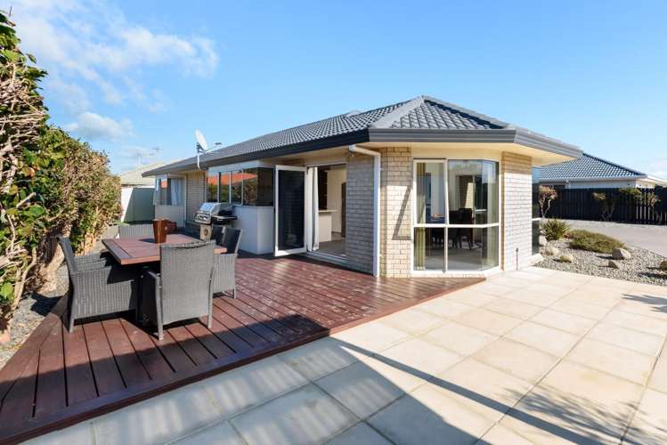 8 Lasiandra Place Mount Maunganui_0