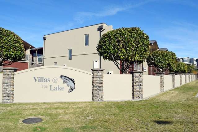 2/15 Tremaine Avenue Taupo_2