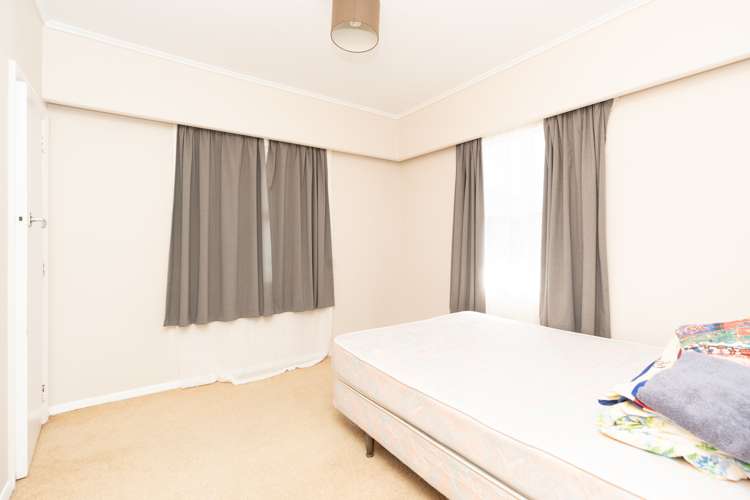 17 James Street Hamilton East_13