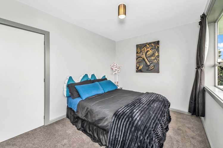 83 Gordon Street Southbridge_15