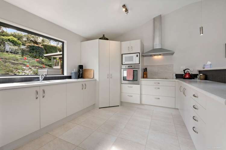 11 Drury Lane Dairy Flat_11