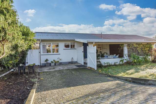Two Entertaining Zones, One Easy-Care Lifestyle