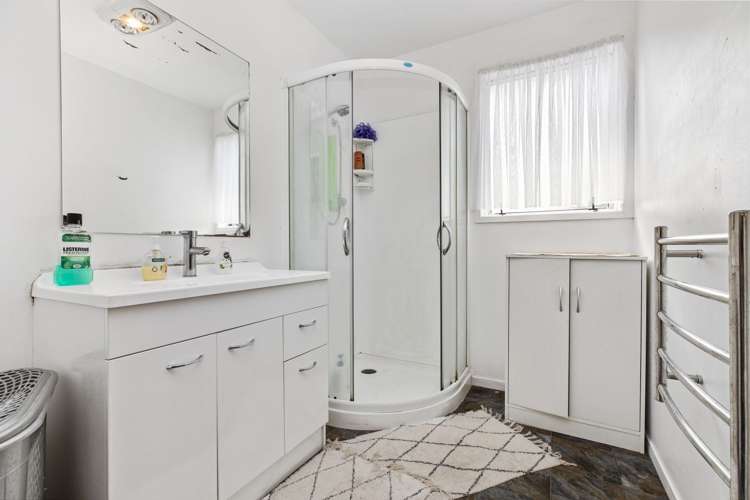 76 Hindmarsh Street Henderson_11