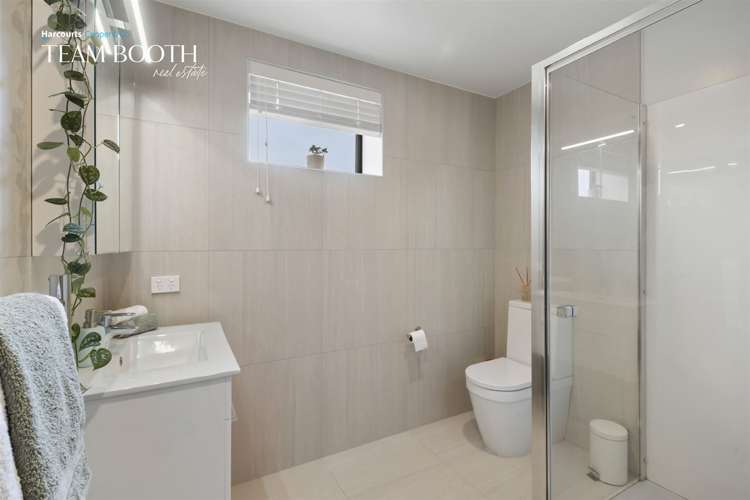 206/10 Awataha Drive Northcote_11