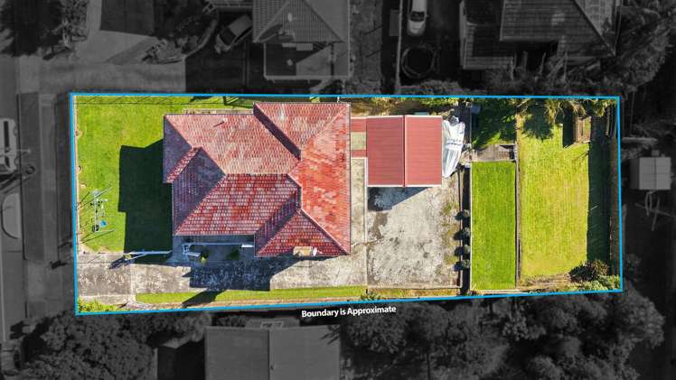 73 Bradbury Road Botany Downs_35