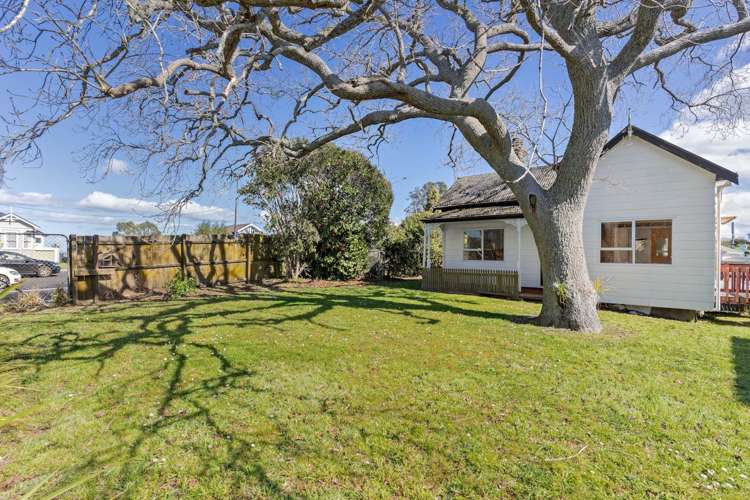 1/113 Mokoia Road Birkenhead_14