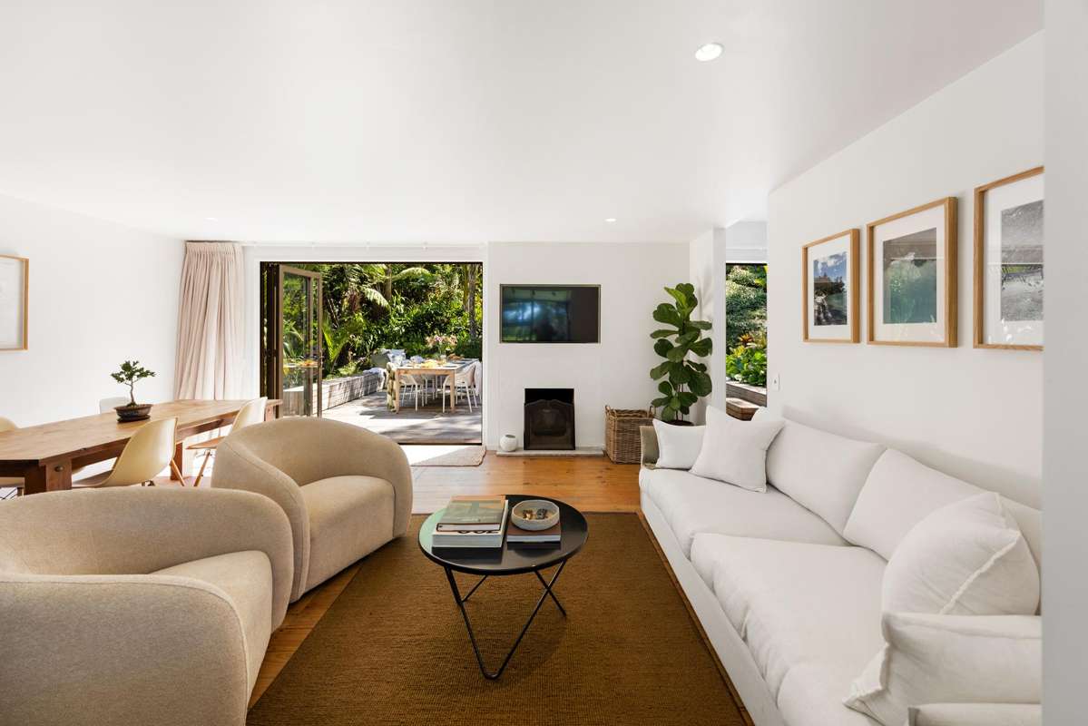 73 Takahe Road_3
