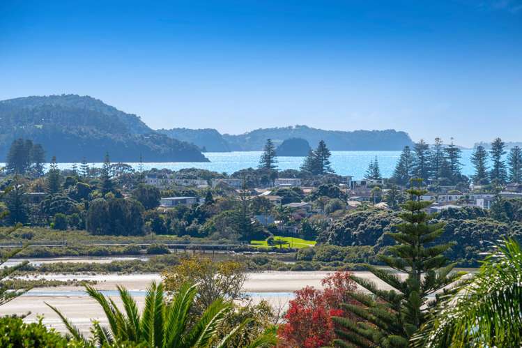 13 Moffat Road Red Beach_1