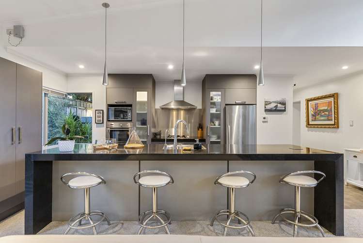 42 Pitoitoi Avenue Greenhithe_13