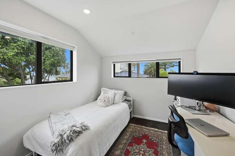 23A Niccol Avenue Devonport_26