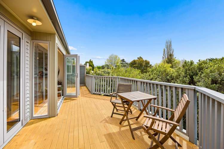 51 Tarawera Terrace_1