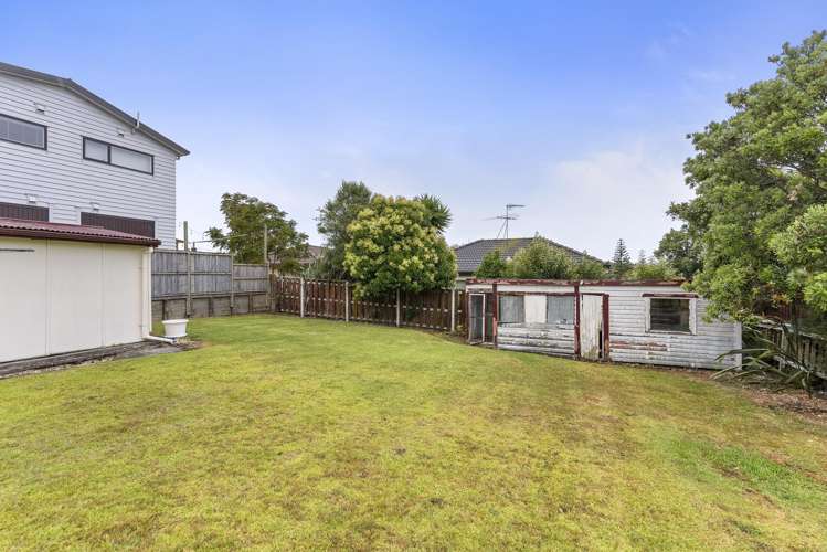 13 Churchill Avenue Manurewa_20