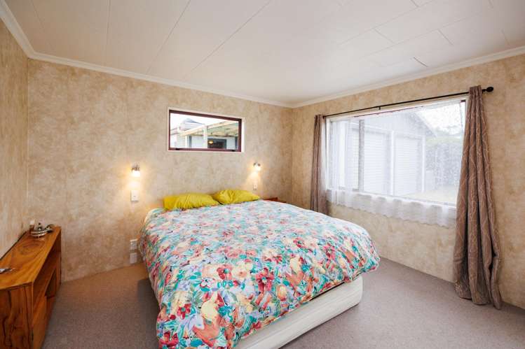 14 Te Kiri Street Himatangi Beach_11