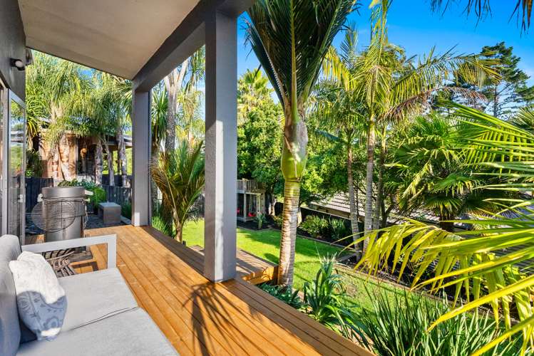 20 Admirals Court Drive Greenhithe_6