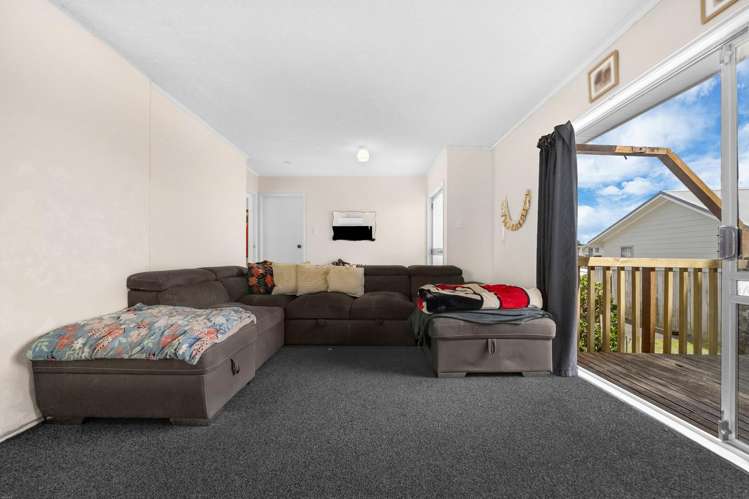 24 Frobisher Way Clendon Park_7