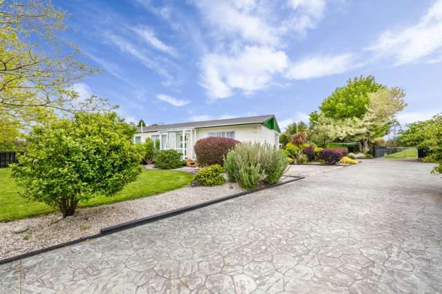 102 Boord Crescent Kumeu_2