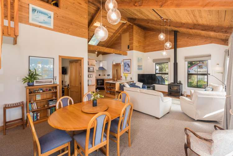 718 Kenepuru Road Mahau Sound_9