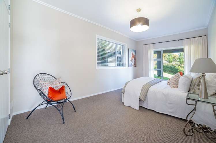 18 Castor Bay Road Castor Bay_16