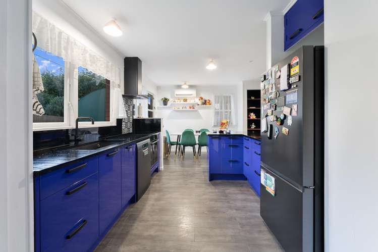 16 Thornlow Street Glendene_29