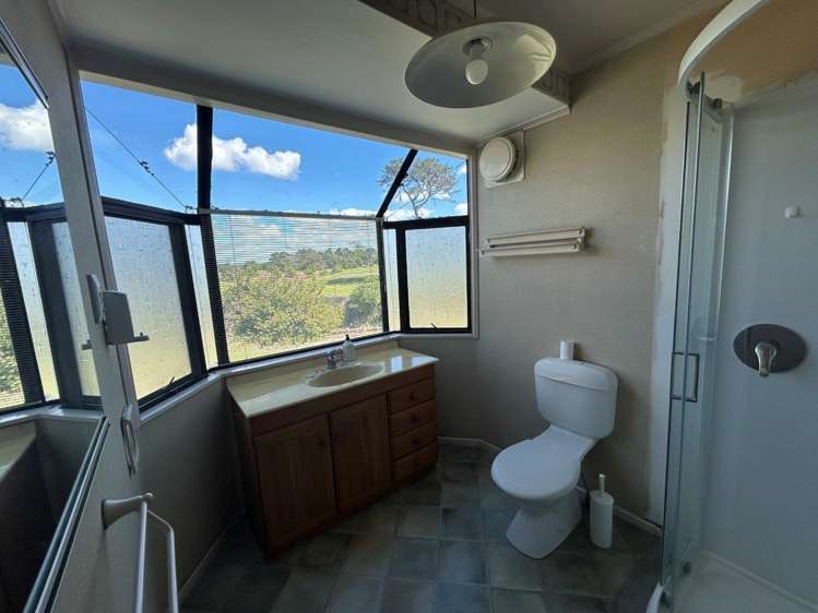 112 Oceanbeach Road Mount Maunganui_17